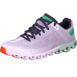 ON Running Cloudflow Woman